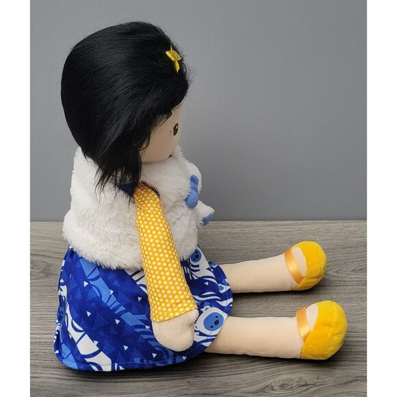 Rare Scentsy 17"‎ BK Hair BL Dress Buddy Doll Yuna w/ Boris the Yeti Mini Plush - Picture 4 of 14